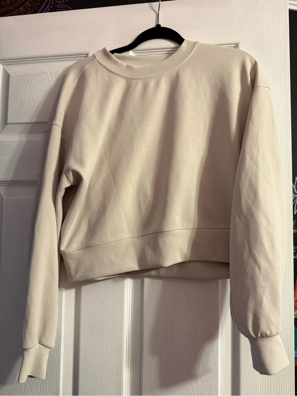 Lululemon Women’s Softstreme Perfectly Oversized Cropped Crew Sweater Bone Size